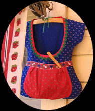 dirndl clothespin bag